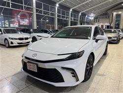 تۆیۆتا کامری